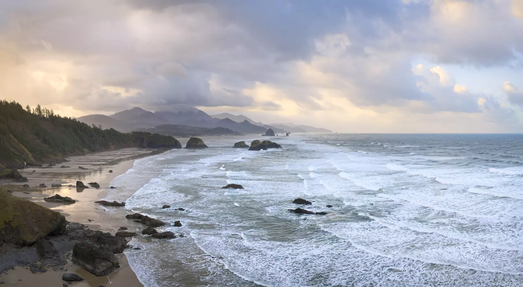 Sunrise at the Pacific, Oregon